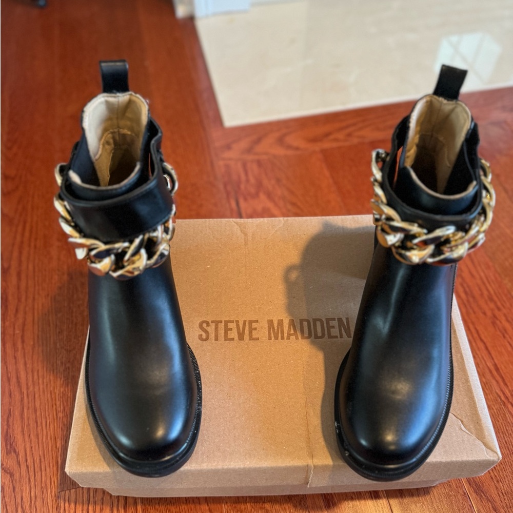 STEVE MADDEN BOOTS 🖤NEW🖤